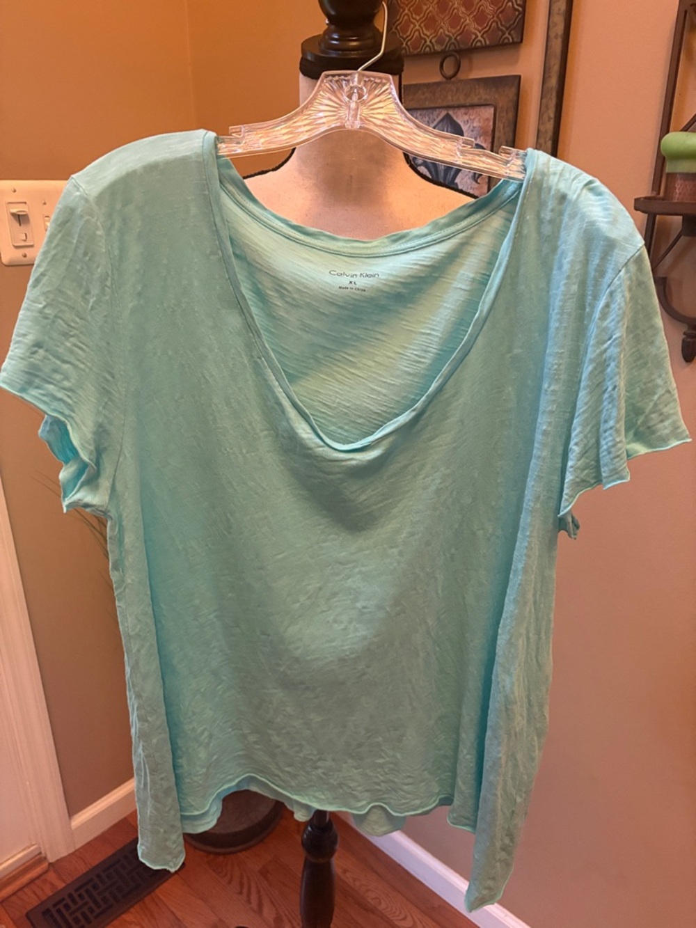 Calvin Klein Women’s Aqua V-Neck Short Sleeve Tee - Picture 1 of 6